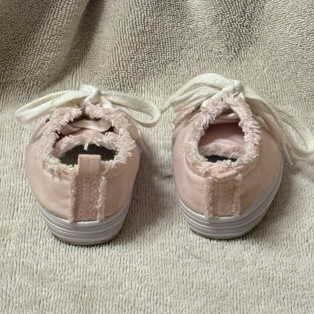 Canvas‎ Sneakers First Walker Shoes Pink White Laces Toddler Size 2